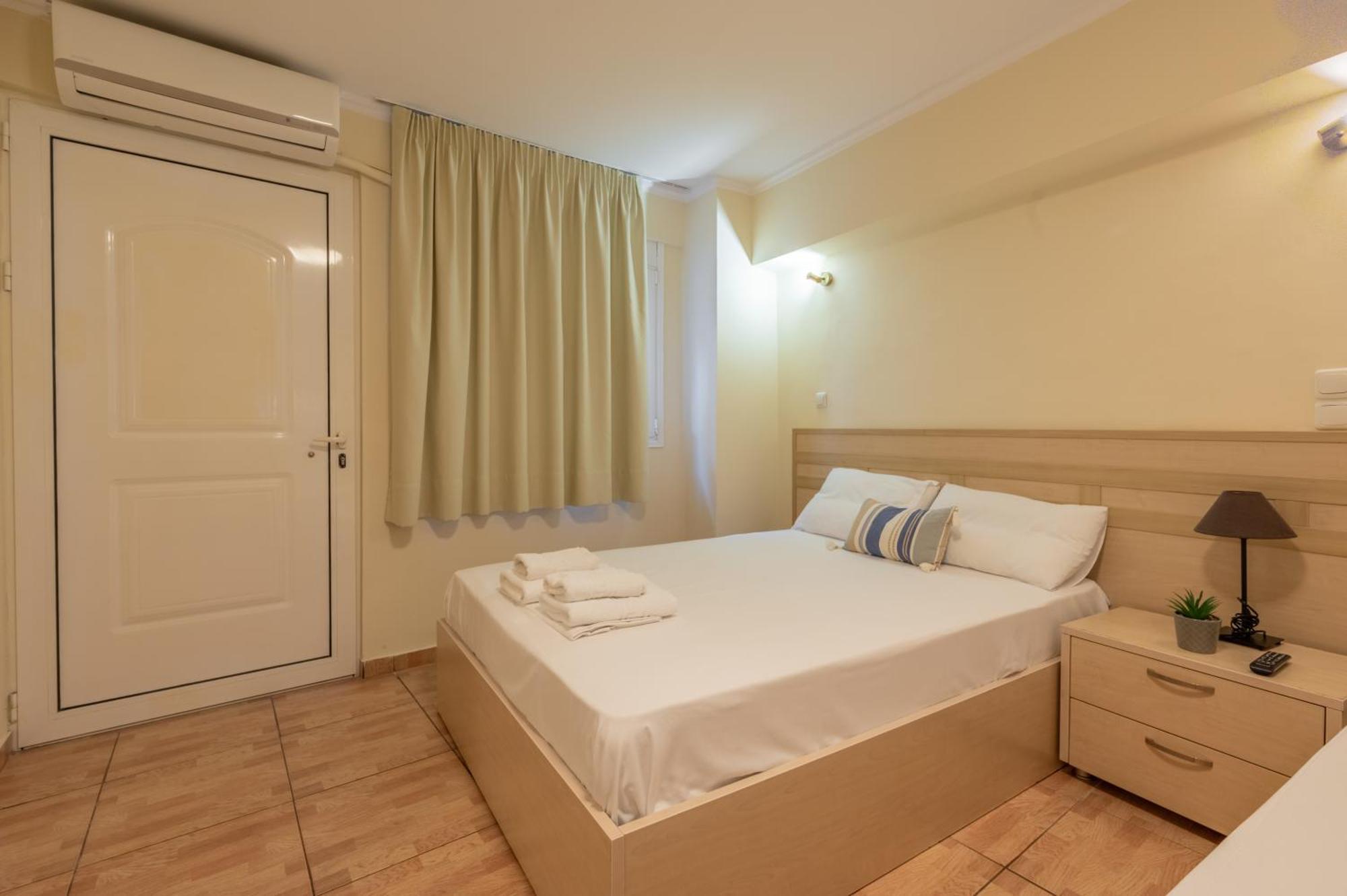 Fontana Luxury Rooms Mytilíni Exteriör bild